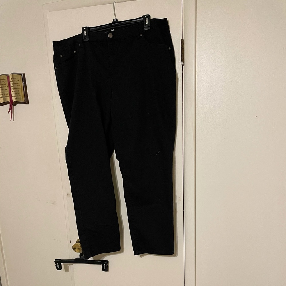 Terra and sky jeans, black